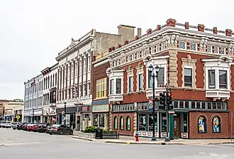 Historic downtown Shopping District in Leavenworth, Kansas. Image credit Jon M. Ripperger via Shutterstock.com