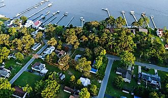 Waterfront homes near Millsboro, Delaware. 
