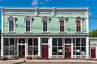 Storefront in Wallingford, Vermont. Editorial credit: Bob LoCicero / Shutterstock.com