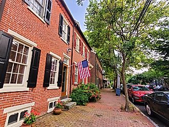 Row homes in New Castle, Delaware. Image credit Khairil Azhar Junos via Shutterstock