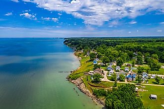 Lake Erie shoreline in Ashtabula, Ohio.