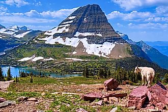 Picturesque rocky peaks of the Glacier National Park, Montana