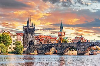  Charles Bridge over the Vltava River in Prague, Czech Republic.