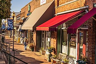 Downtown Pittsboro, North Carolina. Image credit Wileydoc via Shutterstock