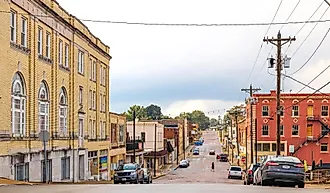 Rustic buildings in the town of Poplar Bluff, Missouri. Image credit Roberto Galan via Shutterstock  