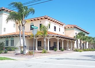 Sebastian, Florida: City hall, By Ebyabe - Own work, CC BY-SA 3.0, https://commons.wikimedia.org/w/index.php?curid=15065059