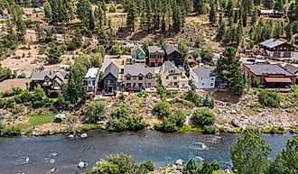 Afternoon neighborhood view of historic homes in Truckee, California.