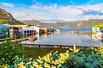 The scenic town of Bayview, Idaho. Editorial credit: Kirk Fisher / Shutterstock.com