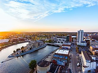 aerial view of cedar rapids in iowa