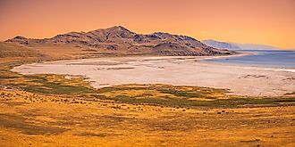 Great Salt Lake Summer Landscape in Syracuse, Greater Salt Lake City, Utah, USA: View from the Buffalo Point Hiking Trail