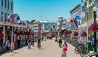 The lively downtown area of Mackinac Island, Michigan. Image credit Michael Deemer via Shutterstock