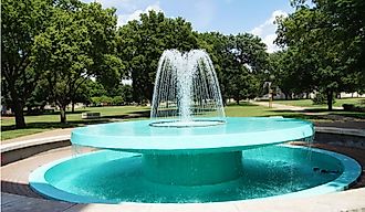 Eisenhower Fountain in Abilene. Editorial credit: Barbara Kalbfleisch / Shutterstock.com
