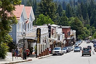 Rustic buildings along Broad Street in Nevada City, California. Image credit Frank Schulenburg, CC BY-SA 4.0 , via Wikimedia Commons