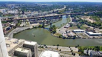 Cleveland Port, By Tim Evanson - Flickr.com