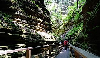 A wooden bridge at the Dells of the Wisconsin River. Image credit Aaron of L.A. Photography via Shutterstock