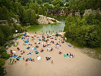 Cliffs, trails, and river scenery of Elora Gorge Park and nearby natural beauty in Ontario, Canada.