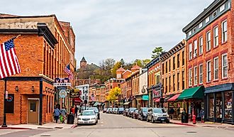The Main Street in historic Galena, Illinois. Nejdet Duzen / Shutterstock.com.