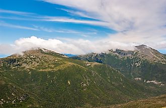 Mount Washington State Park. Credit: Zack Frank / Shutterstock.com
