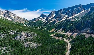 Beautiful afternoon view of North Cascades National Park complex from Washington Pass.