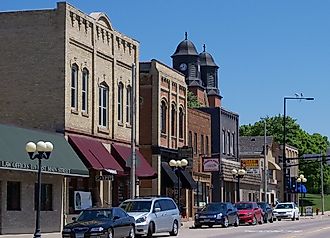 Street in downtown New Prague, Minnesota. Image credit Jon Platek, CC BY-SA 3.0 <https://creativecommons.org/licenses/by-sa/3.0>, via Wikimedia Commons