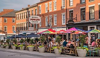 Downtown Newburyport, Massachusetts. Image credit Heidi Besen via Shutterstock