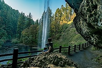 The largest state park in Oregon conveniently sits just East of Salem, roughly equidistant from Eugene and Portland, and features a looped trail that is rich in waterfalls. 