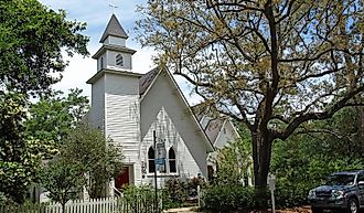 St. Paul's Episcopal in Magnolia Springs. Image credit: Chris Pruitt via Wikimedia Commons.