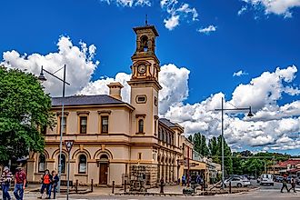 Beechworth, Victoria, Australia - November 29, 2022: Historic Beechworth Post office dating back to the goldrush days of 1the 850s.