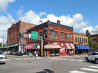 Downtown Stillwater, Minnesota. Image credit: Dougtone, via Wikimedia Commons.