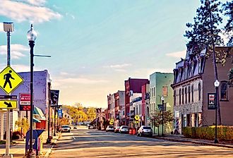 Penn Yan Historic District in Penn Yan, New York. Image credit: PQK / Shutterstock.com.