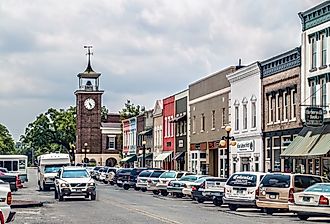 Front Street in Georgetown, South Carolina. Image credit Andrew F. Kazmierski via Shutterstock
