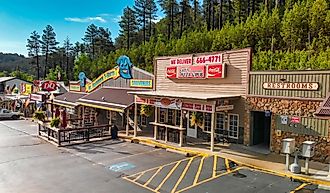 Street view in Keystone, South Dakota. Image credit GagliardiPhotography via Shutterstock