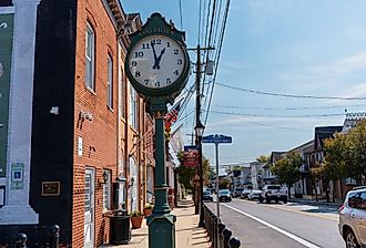 Clock in Taneytown, Maryland. Image credit George Sheldon via Shutterstock