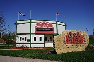 freeport, illinois, via Aaron of L.A. Photography / Shutterstock.com