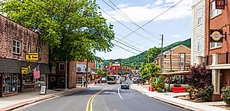 Main Street in Boone, North Carolina, USA. Editorial credit: Nolichuckyjake / Shutterstock.com