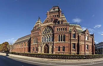 Harvard University - Educational Institutions around the World