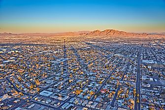 10 Thriving Cities Built In Deserts Across The World