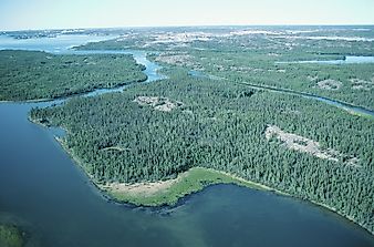 How Big Is Great Slave Lake?