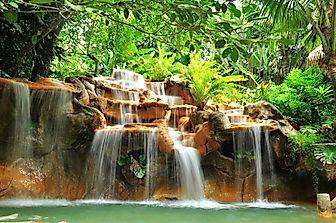 What Are The Major Natural Resources Of Costa Rica?