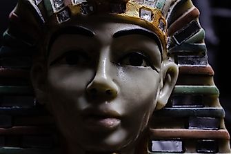 10 Bizarre Facts About The Curse Of The Pharaohs