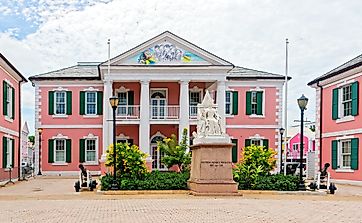 What Type Of Government Does The Bahamas Have?