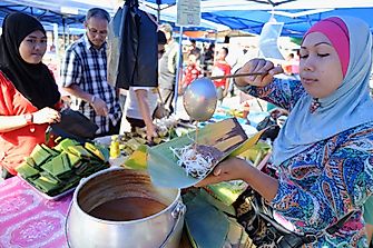 What Is The Ethnic Composition Of Brunei?