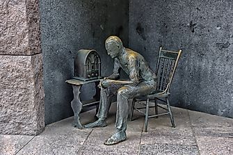 What Were The FDR Fireside Chats?