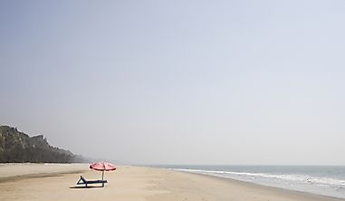 Laboni Beach – the Most Popular Beach in Bangladesh