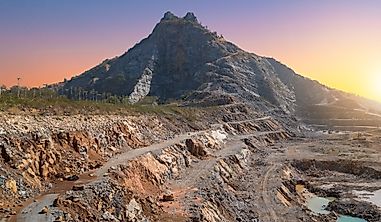 What Are Biotic And Abiotic Natural Resources?