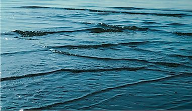 What Causes Square Waves In The Ocean?