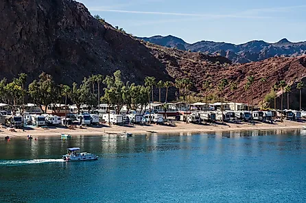 Waterfront homes in Parker, Arizona