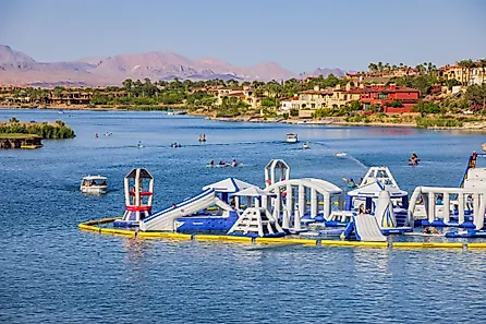 People enjoying water sports in Lake Las Vegas, Nevada. Editorial credit: Kit Leong / Shutterstock.com