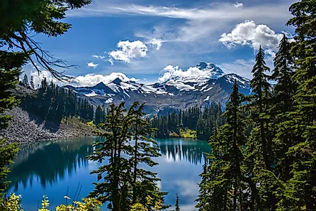 Mount Baker behind alpine lake, Washington in Snoqualmie National Forest. 