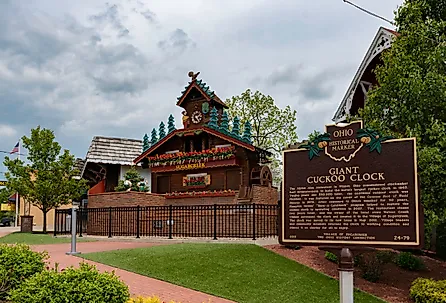 Historical marker for the Giant Cuckoo Clock, Sugarcreek, Ohio. Image credit JNix via Shutterstock